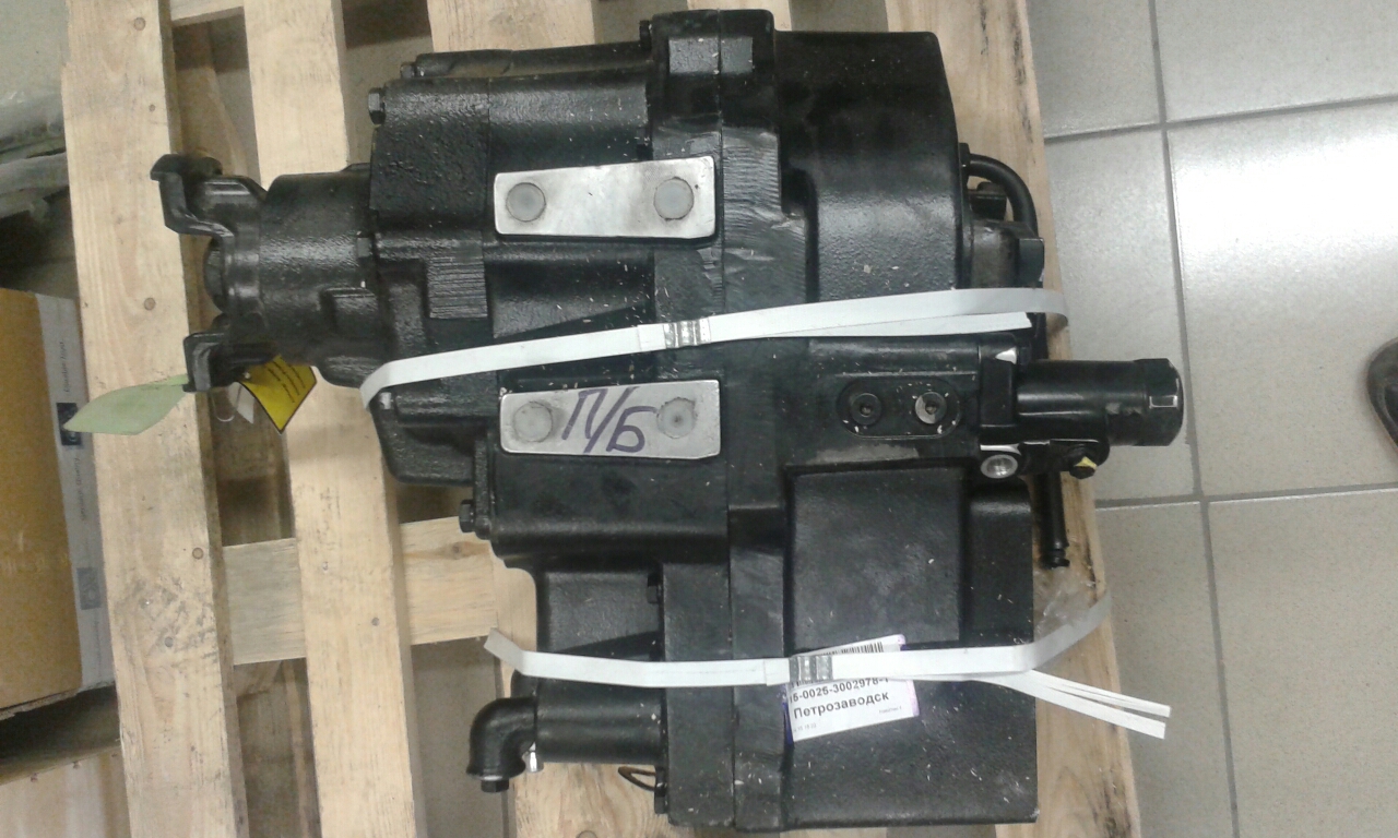 Коробка раздаточная KOMATSU 865 - KOMATSU/5044083